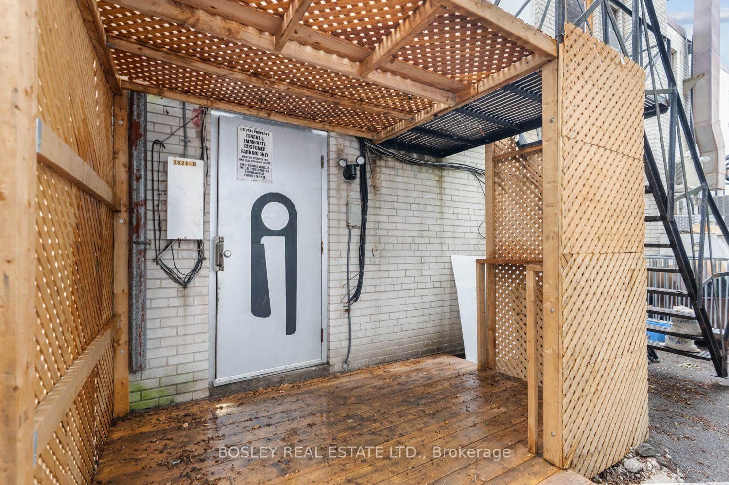 3524 Bathurst Street photo 47