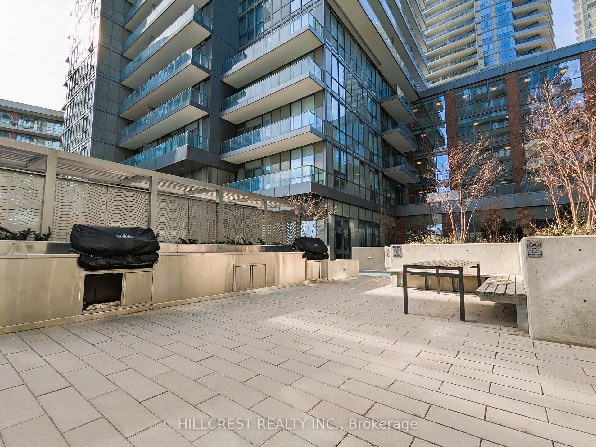 36 Forest Manor Road Unit 1107 photo 19