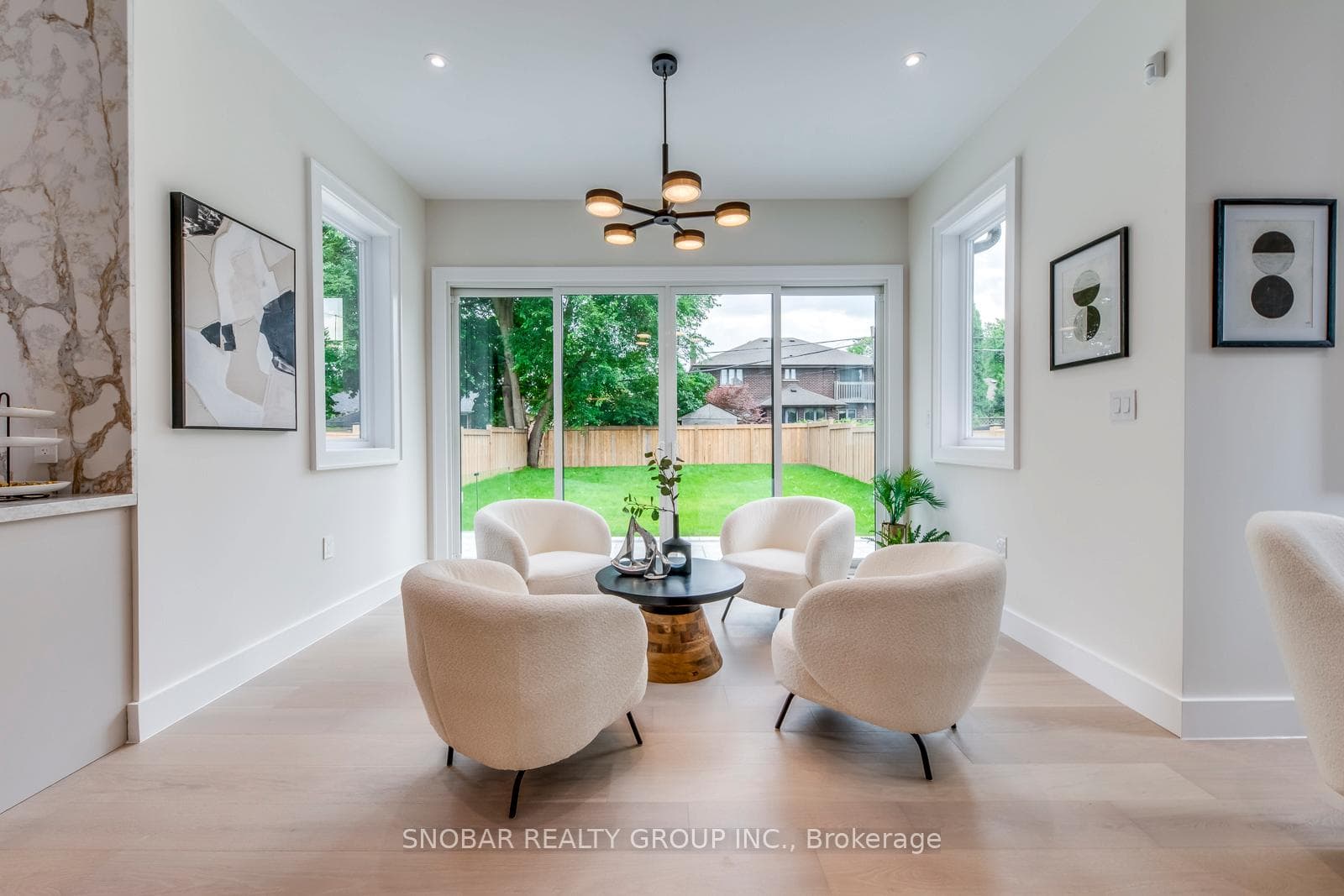 123 Edgecroft Road photo 13