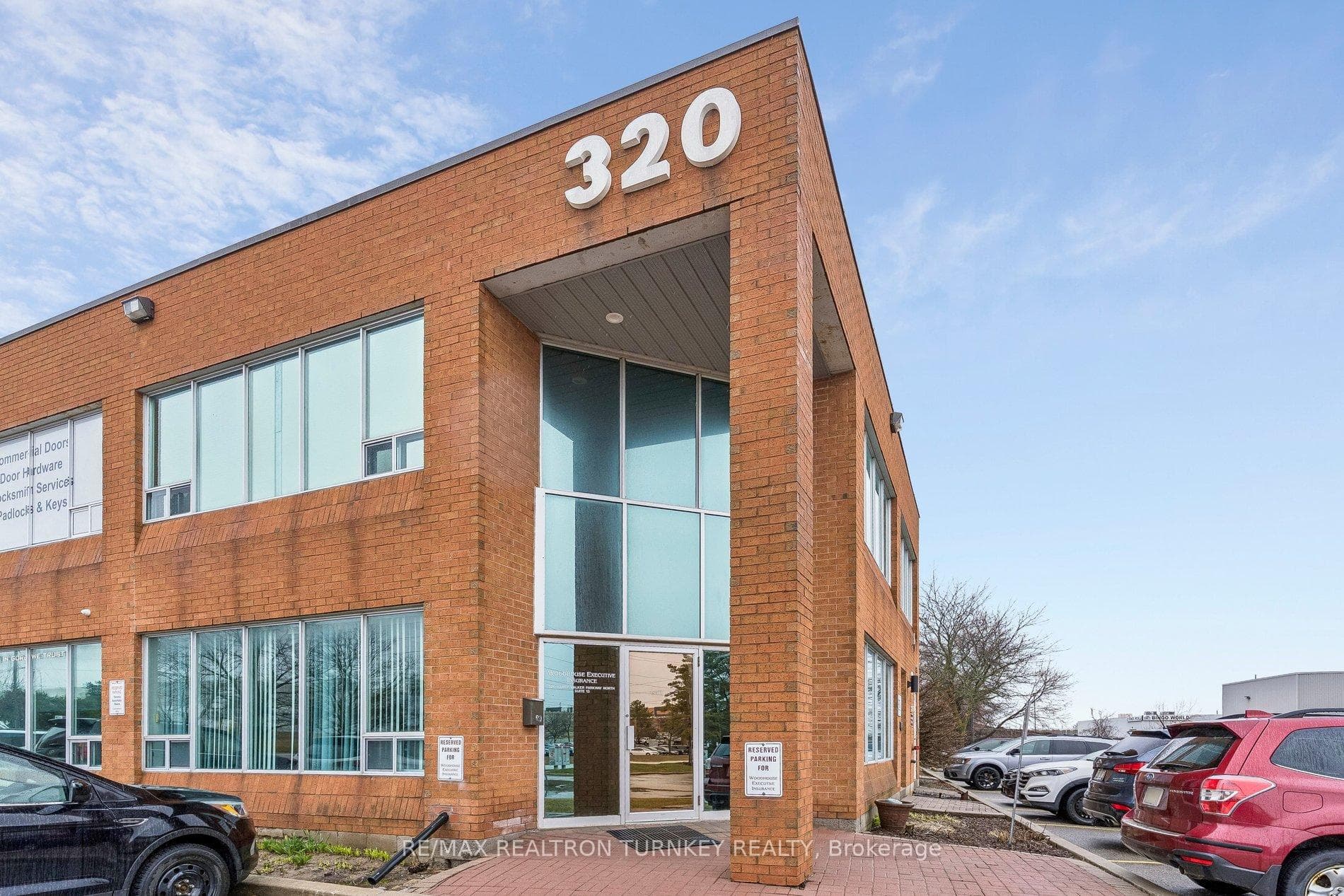 320 Harry Walker Parkway Unit 13 photo 2