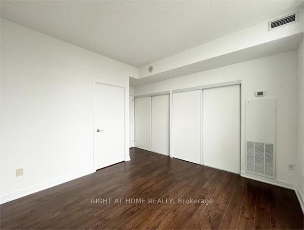 29 Singer Court Unit 2302 photo 10