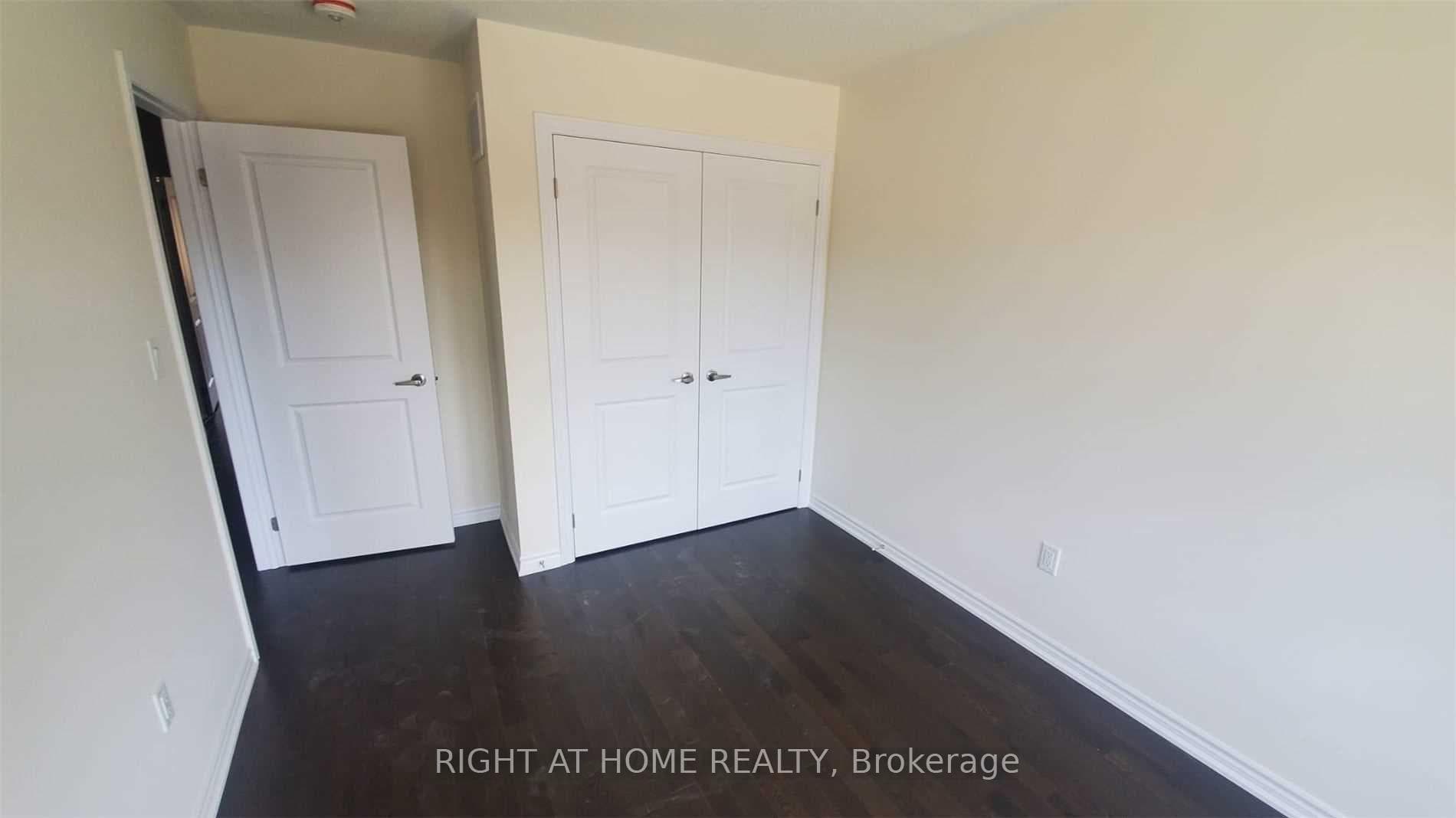 2257 Grainger Loop N/A photo 9