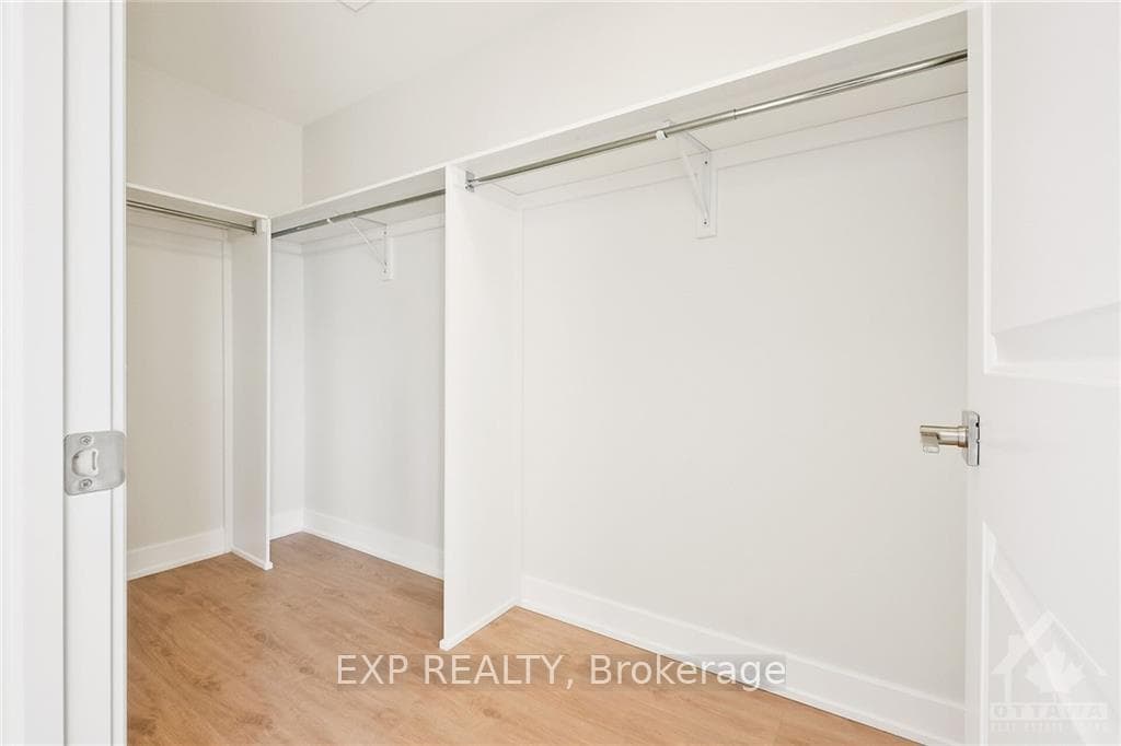 60 STAPLES Boulevard photo 19