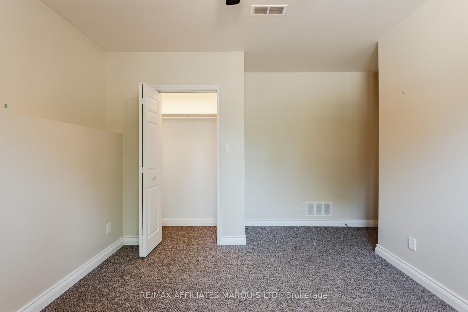 24 Nelson Street photo 31
