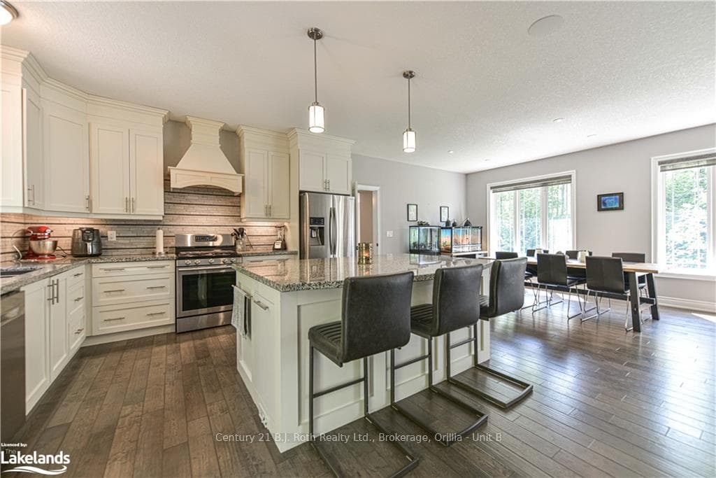 1430 RIMKEY Crescent photo 29