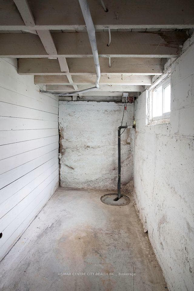 66 Adelaide Street photo 45