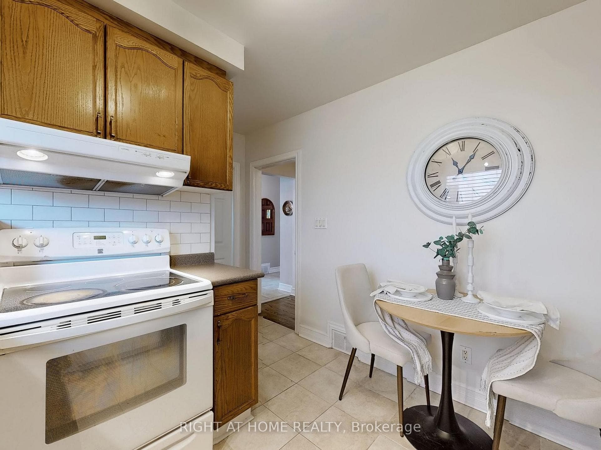 61 Citadel Drive photo 11