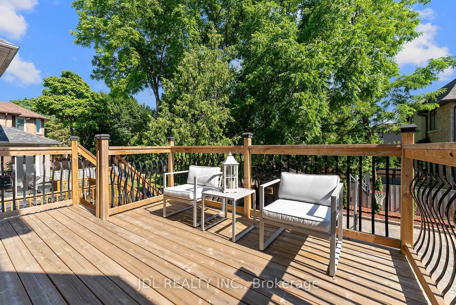 235 Mckee Avenue photo 18