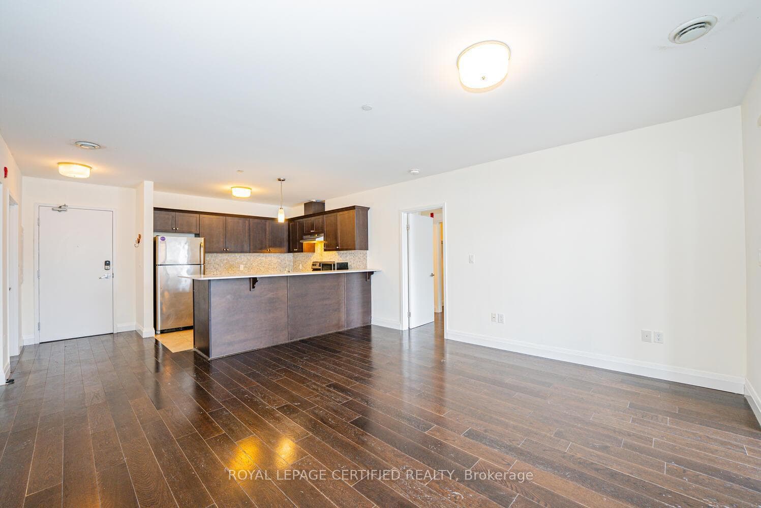 26 Wellington Street Unit 205 photo 20