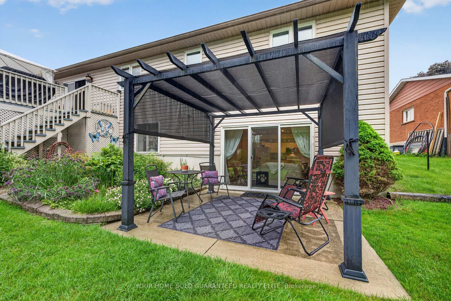 213 Margaret Street photo 34