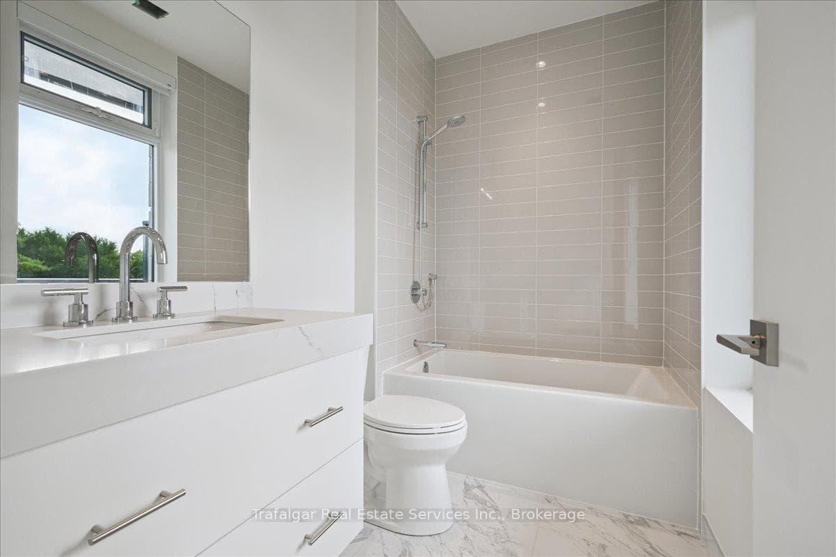 123 Maurice Drive Unit 316 photo 6