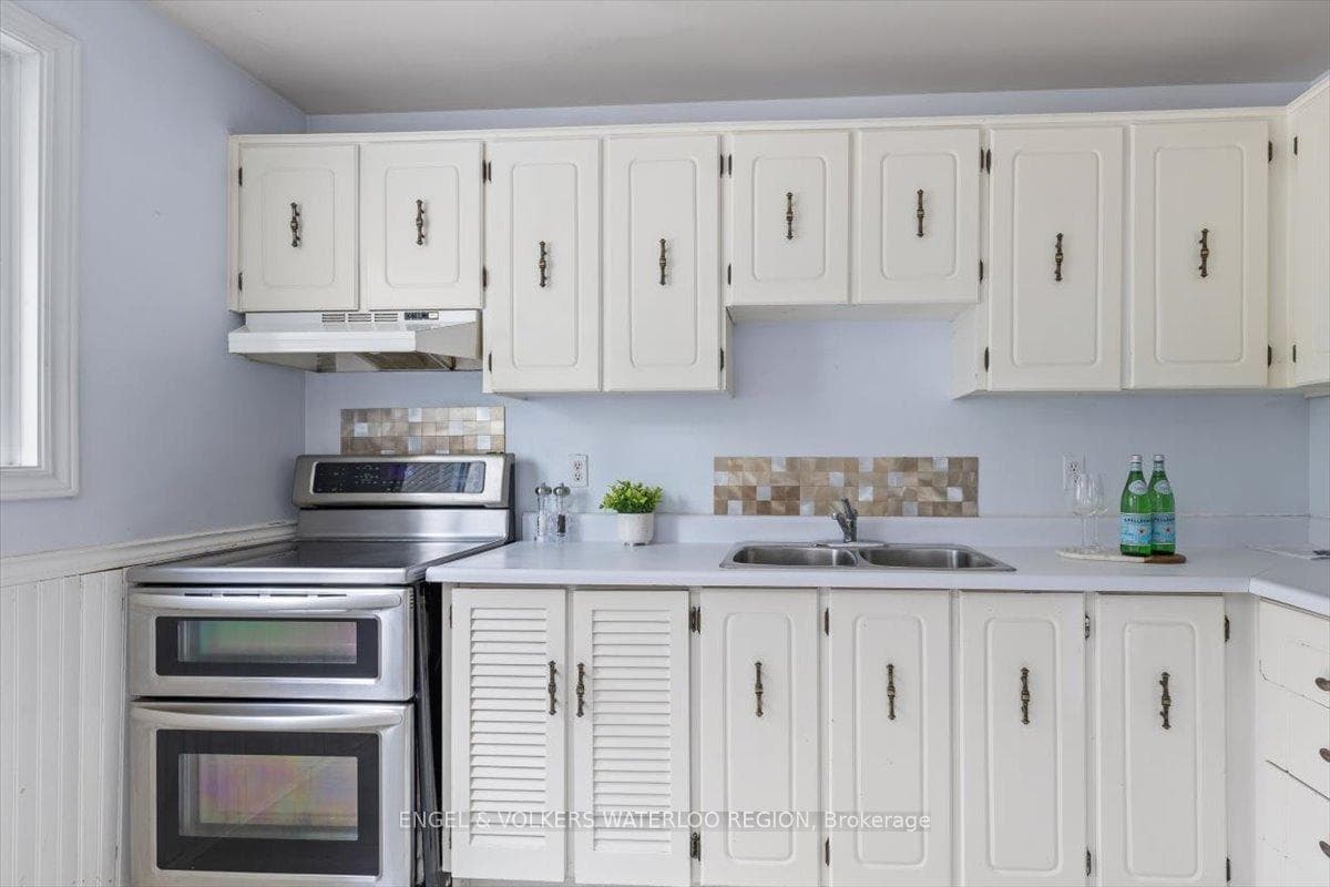 60 Elmsdale Drive Unit 19 photo 10
