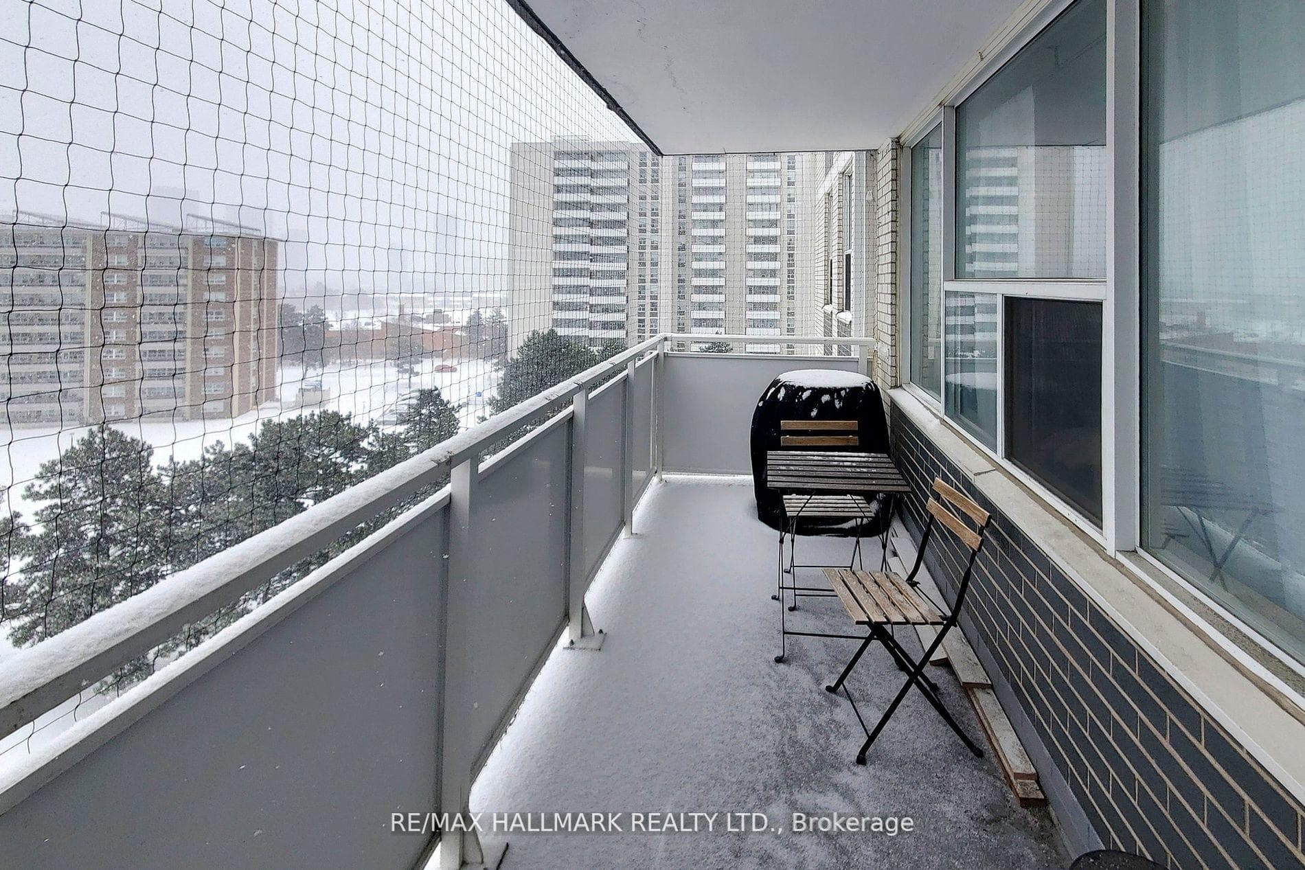 10 Parkway Forest Drive Unit 1004 photo 24
