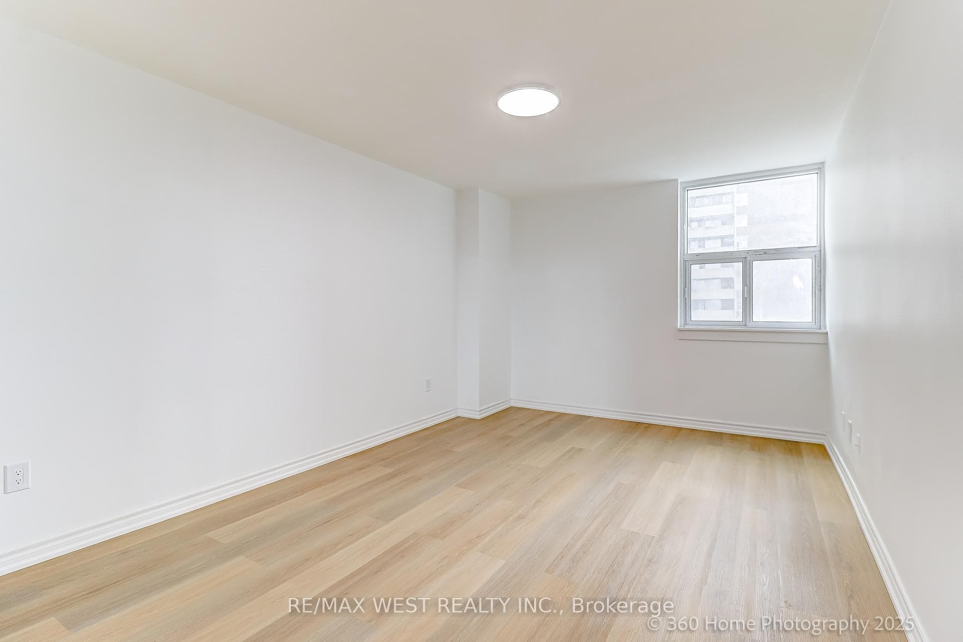3 Massey Square Unit 803 photo 18