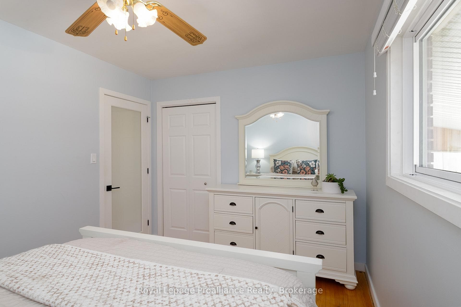 112 Prospect Hill photo 16