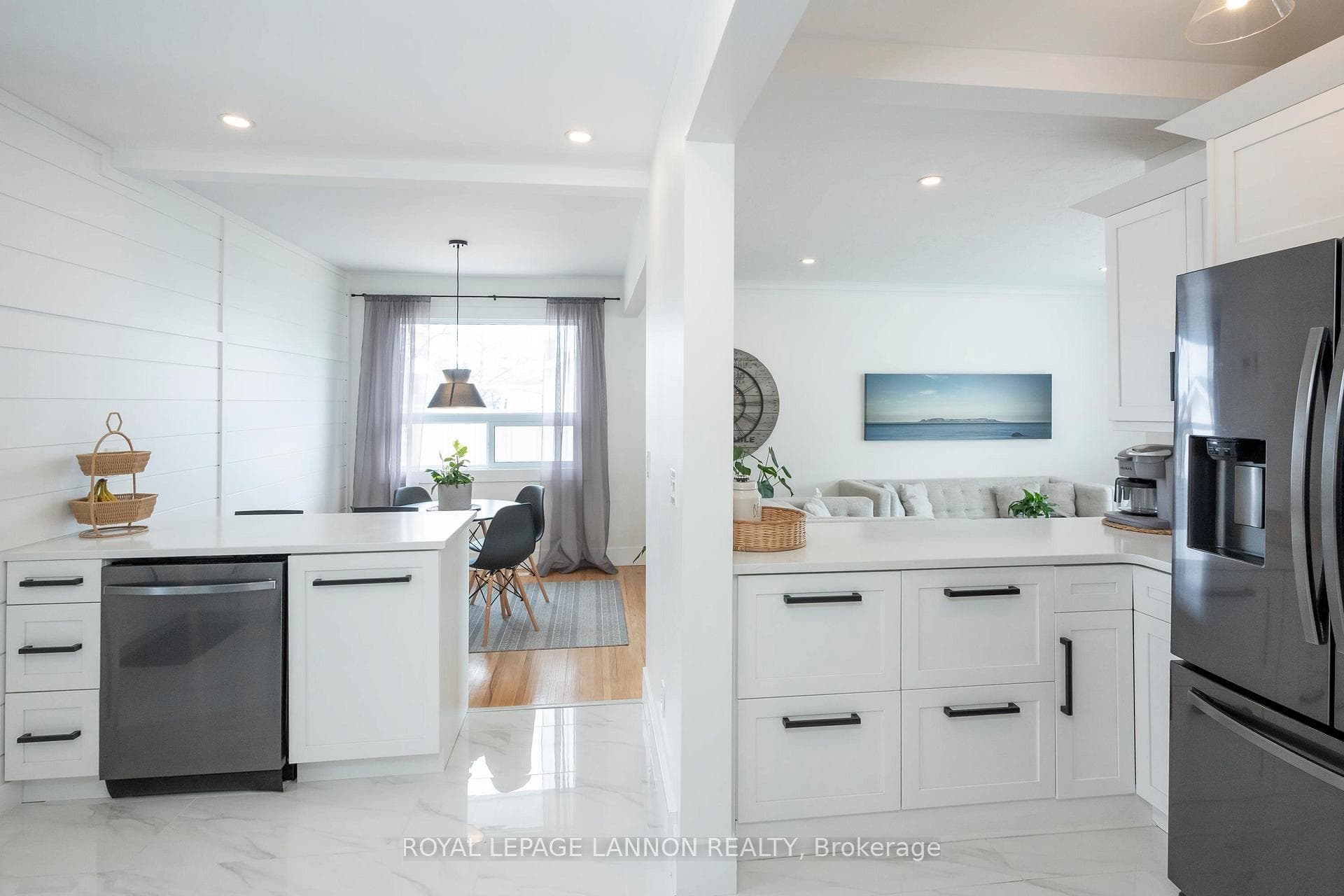 467 Heather Cres. photo 13