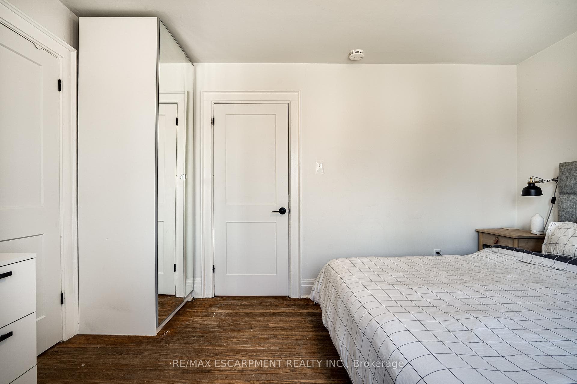18 HADDON Avenue photo 23