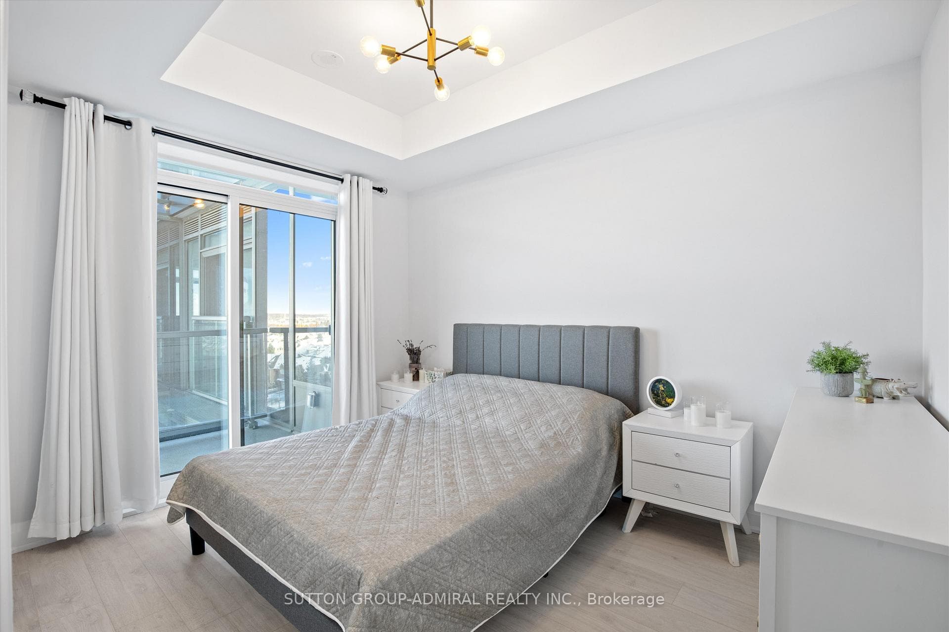 10 Gatineau Drive Unit 808 photo 15