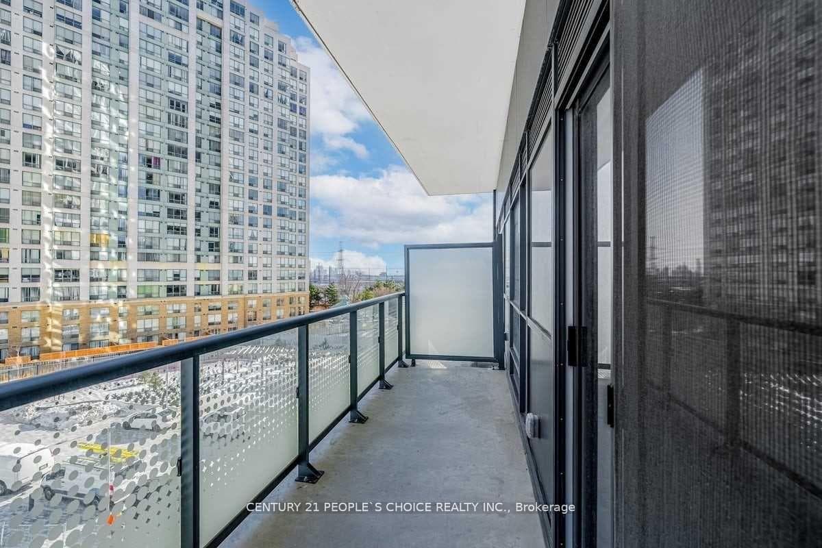30 Samuel Wood Way Unit 410 photo 23