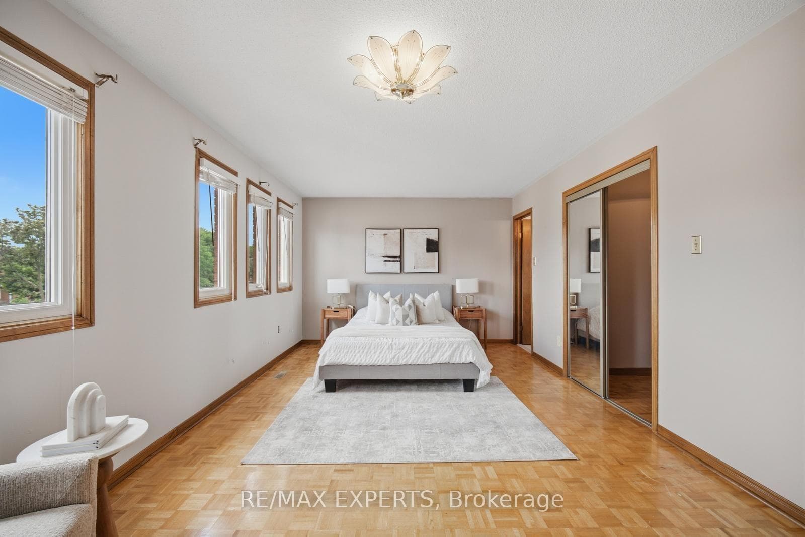 221 Judith Avenue photo 25