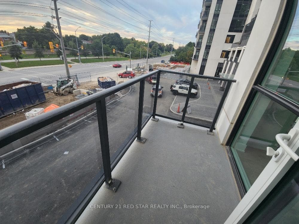 202 Burnhamthorpe Road Unit 206 photo 7