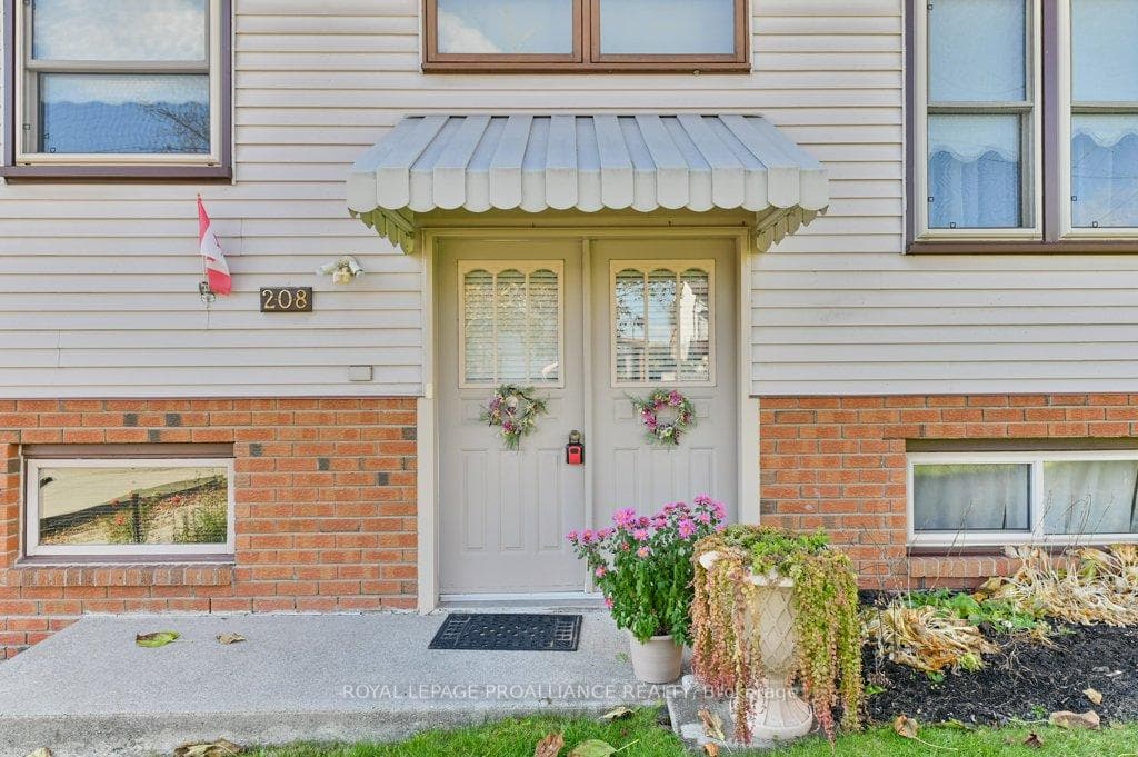208 William Street photo 6