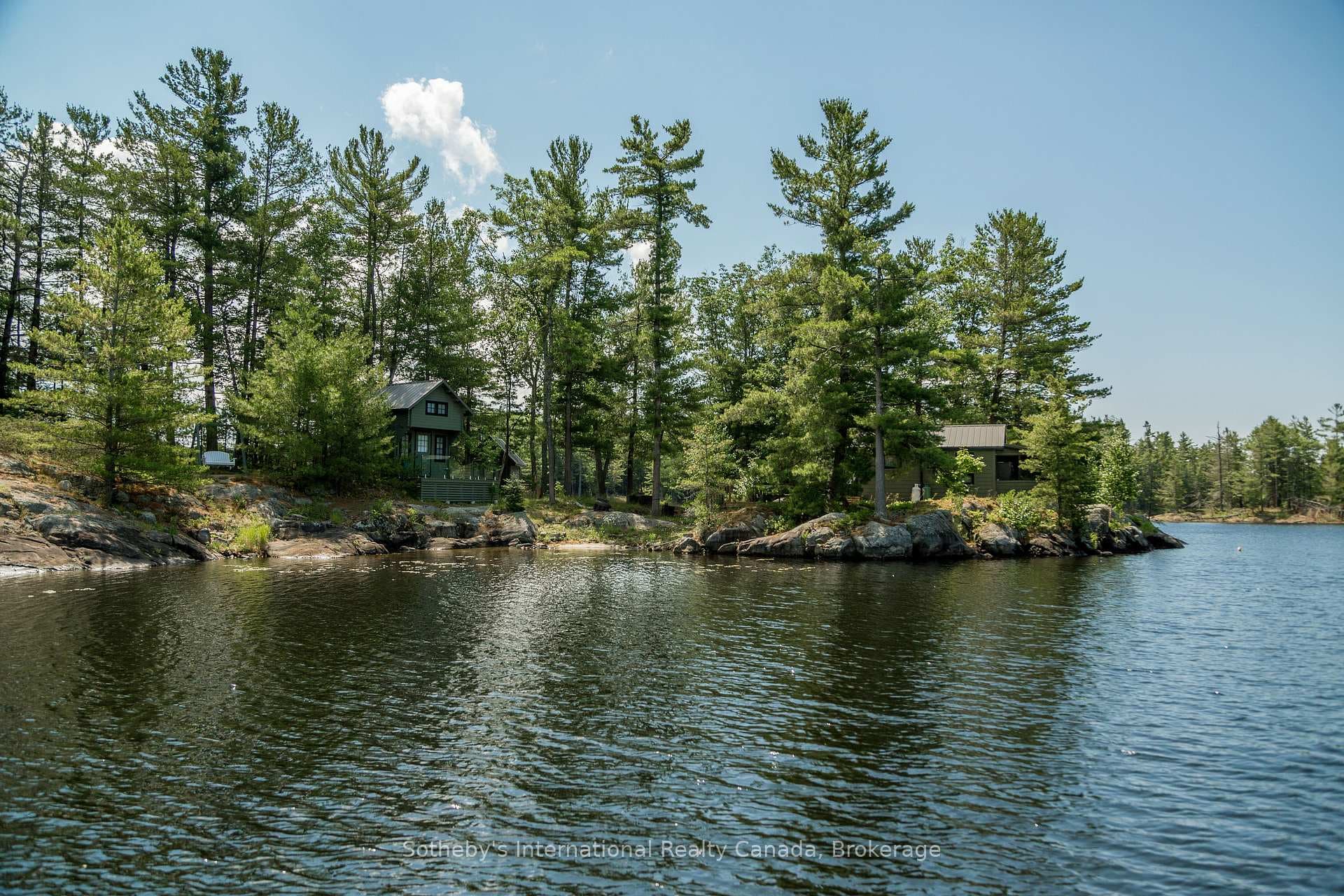 1 B277 Island photo 4