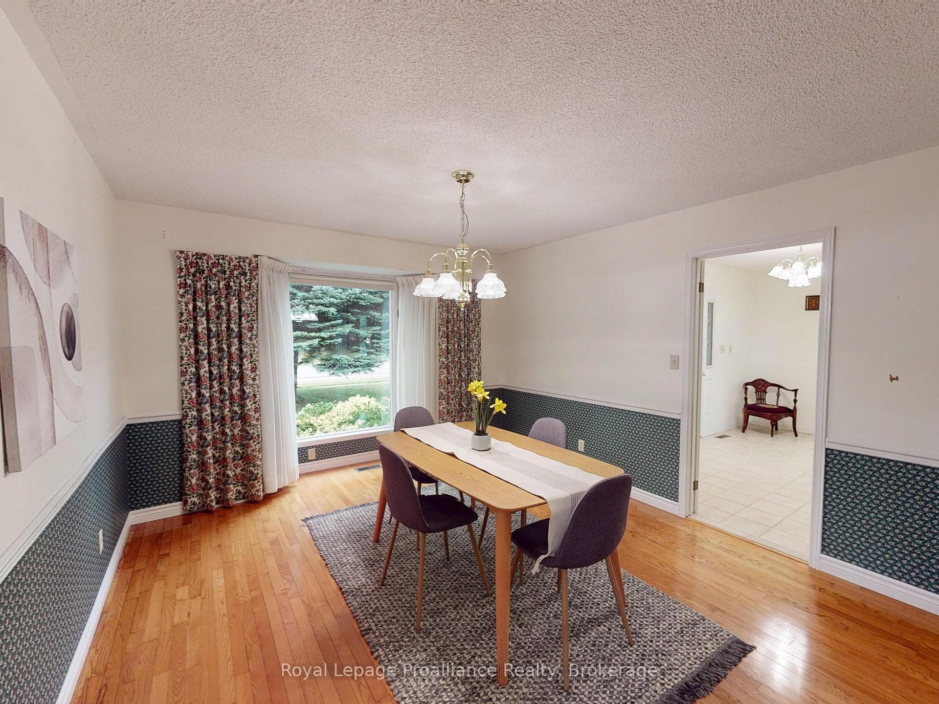 88 Westwind Crescent photo 22