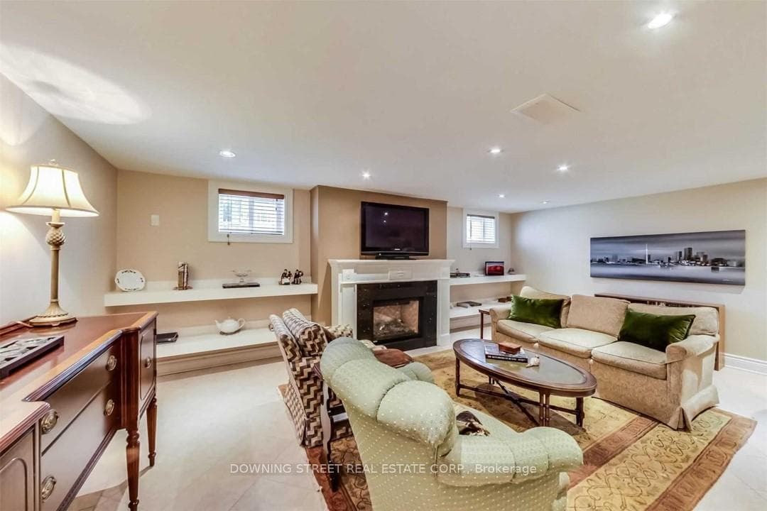 16 Bethnal Avenue photo 27