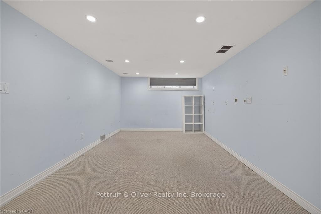 124 Southwood Drive photo 33