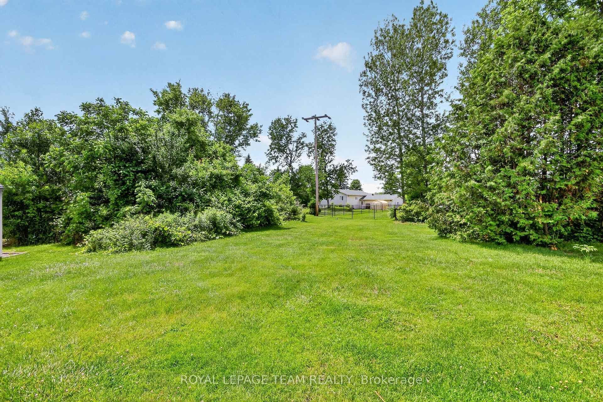 148 CHARLOTTE Street photo 43