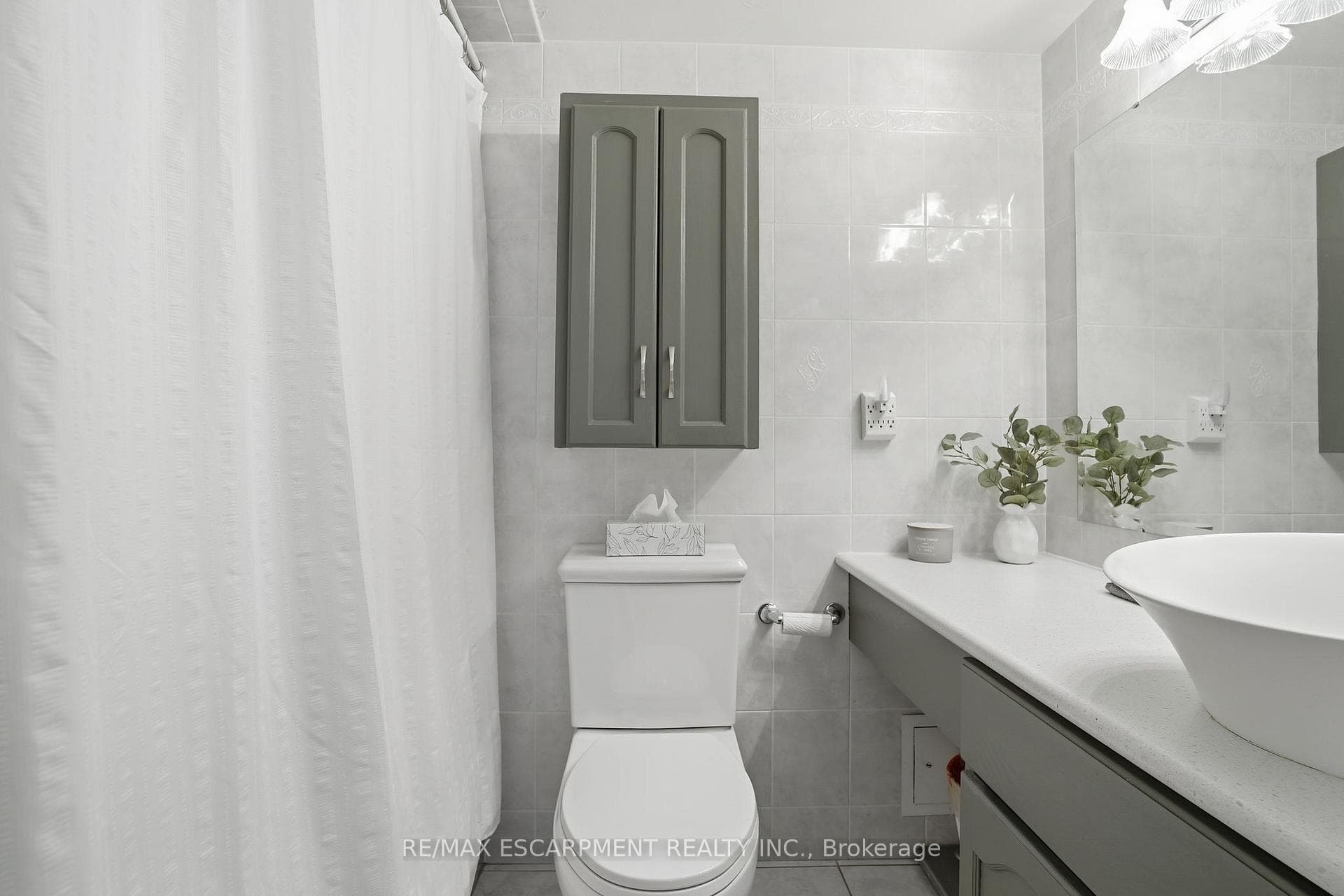 2055 Upper Middle Road Unit 1405 photo 24