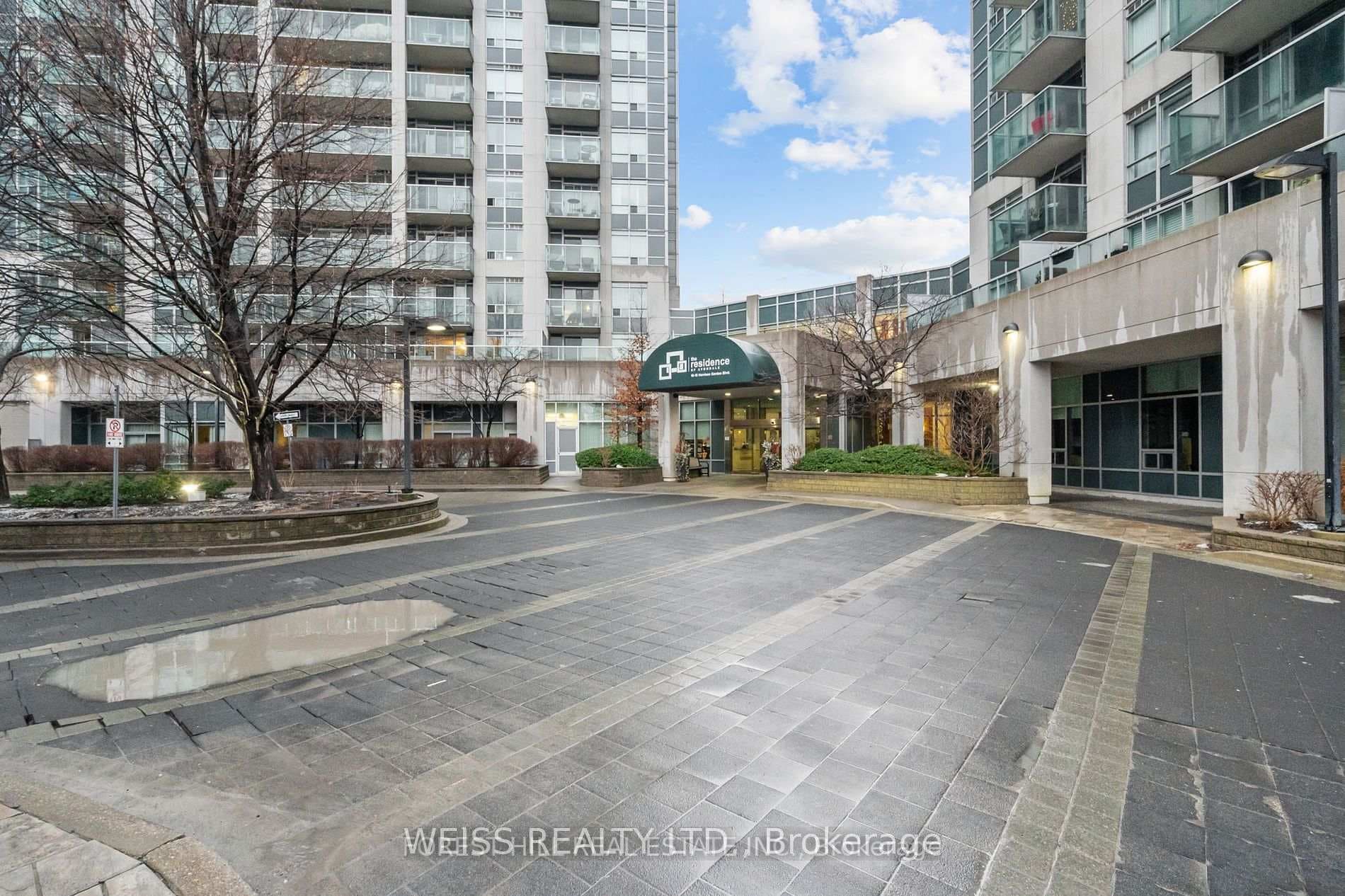 16 Harrison Garden Boulevard Unit 212 photo 1
