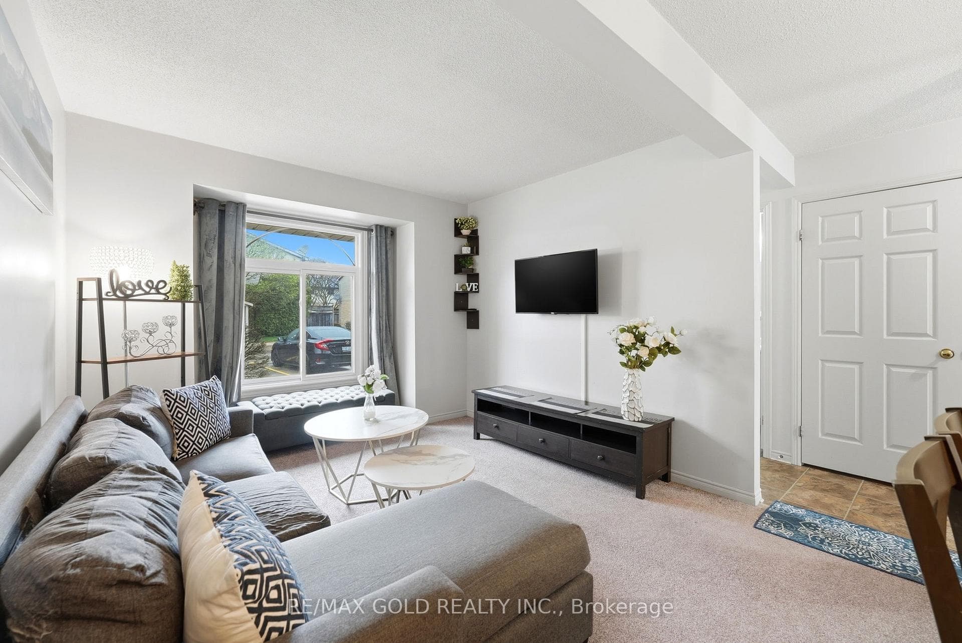 141 Condor Court Unit 70 photo 7