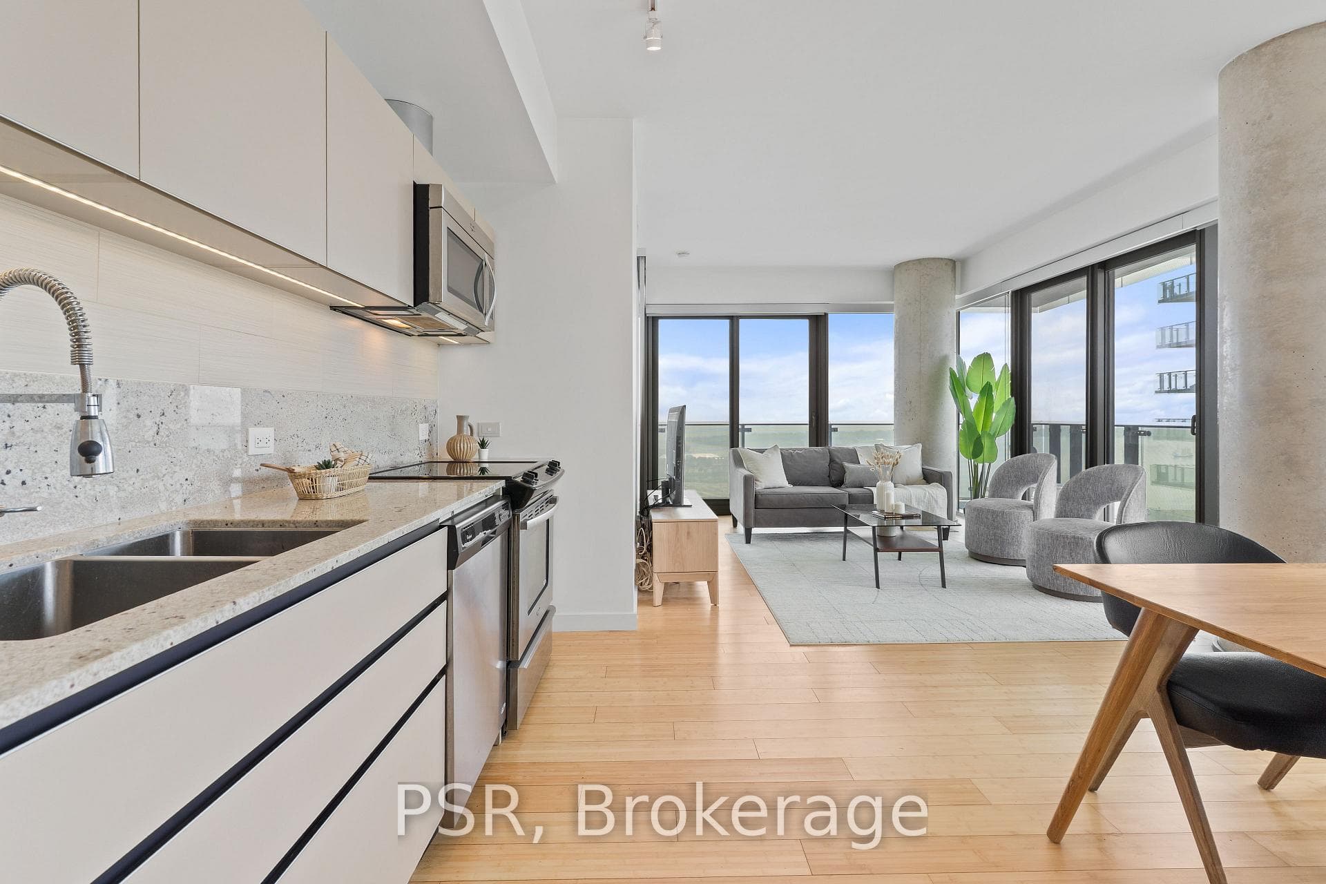 390 Cherry Street Unit 2708 photo 5