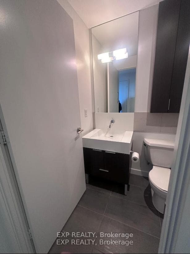 110 Charles Street Unit 1807 photo 10