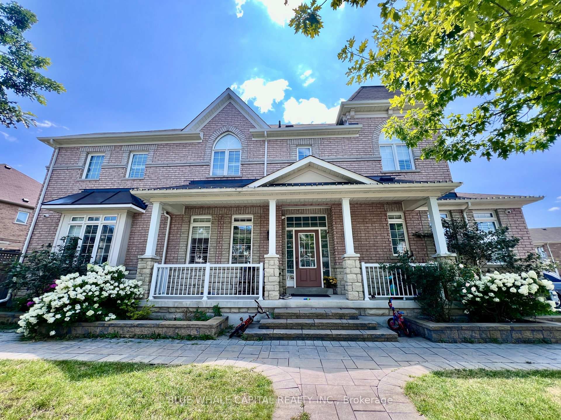 105 Bernbridge Road photo 1