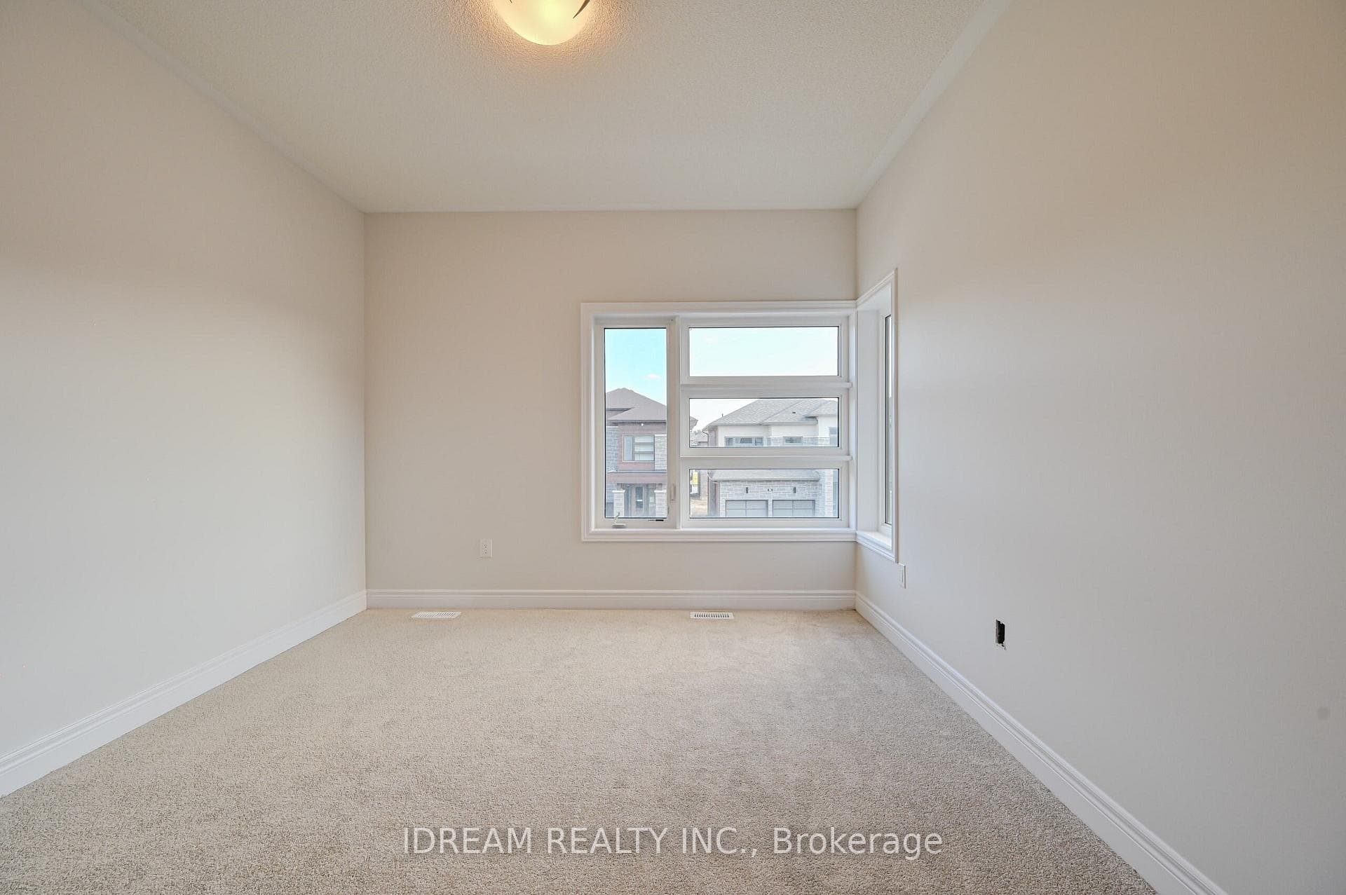 35 Michener Drive photo 18