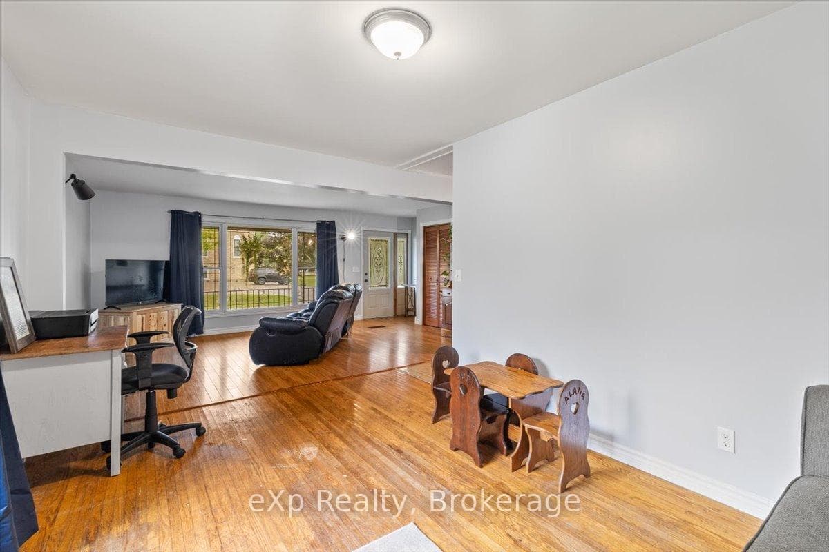 16 Geddes Street photo 6