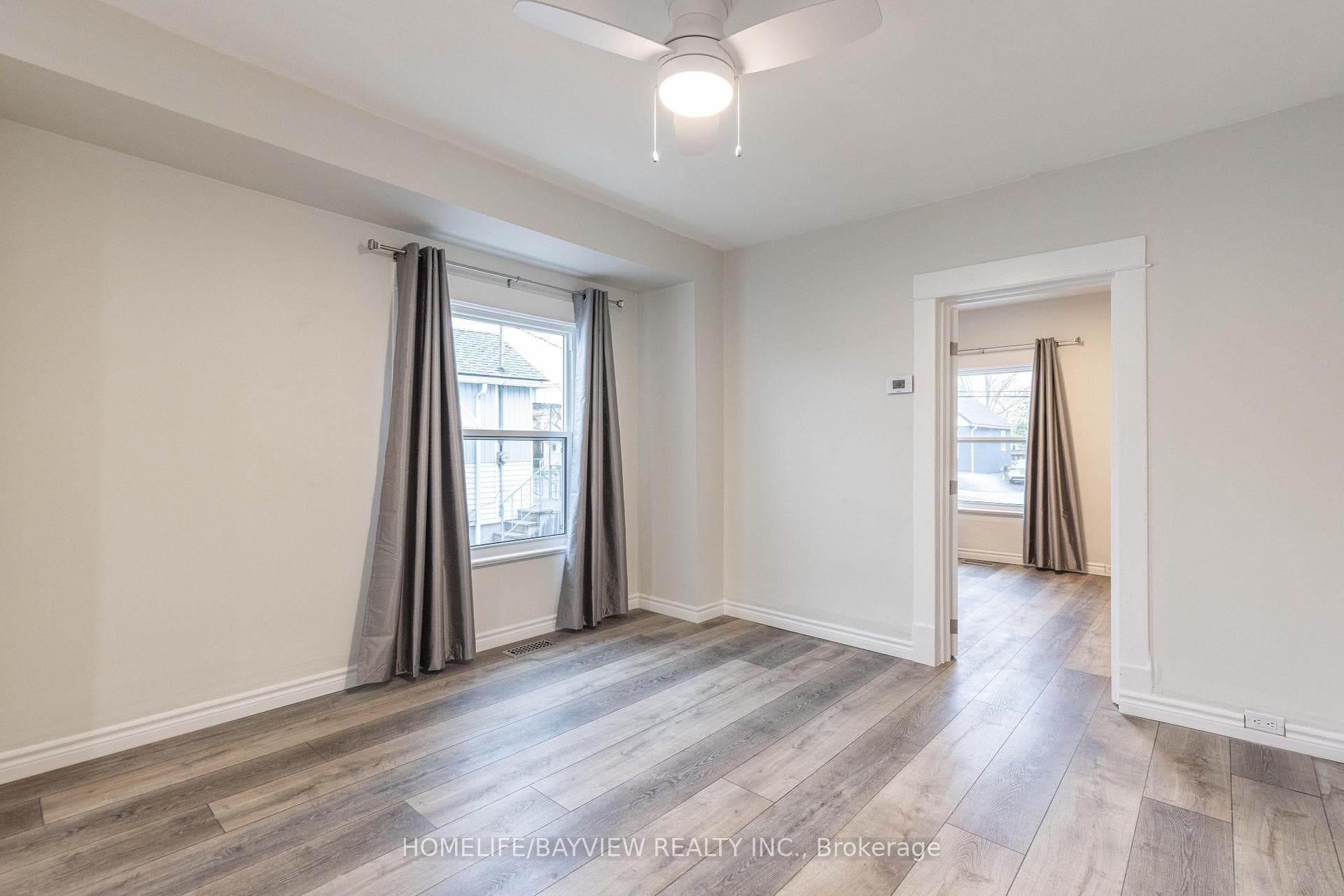 Main unit living room