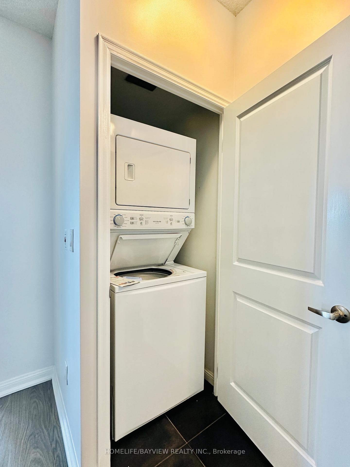 628 Fleet Street Unit 1012 photo 12