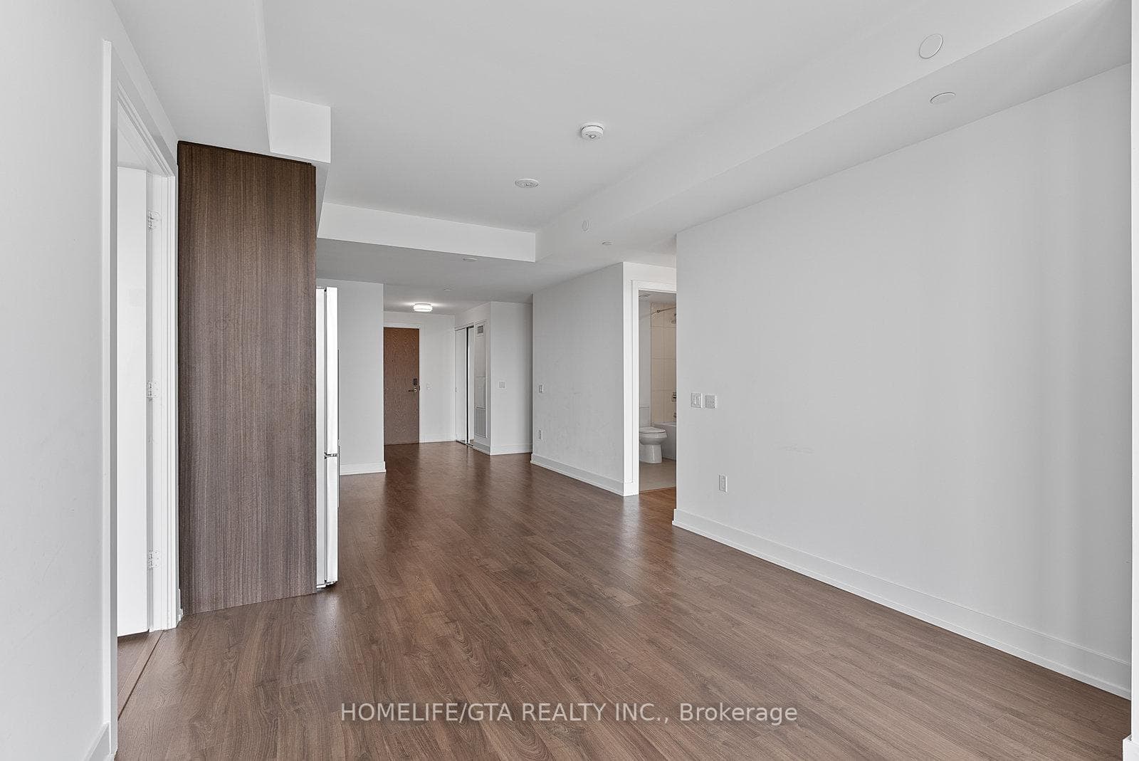 20 Inn On The Park Drive Unit #1633 photo 10