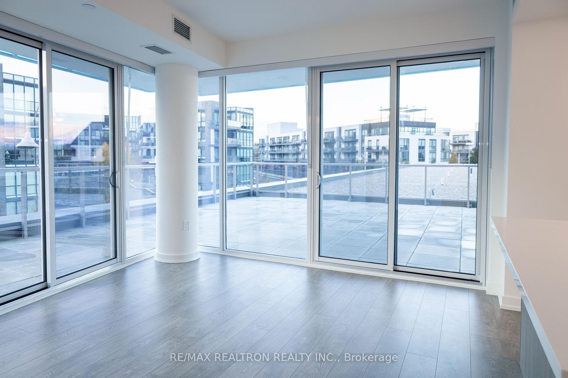 333 Sunseeker Avenue Unit 317 photo 8