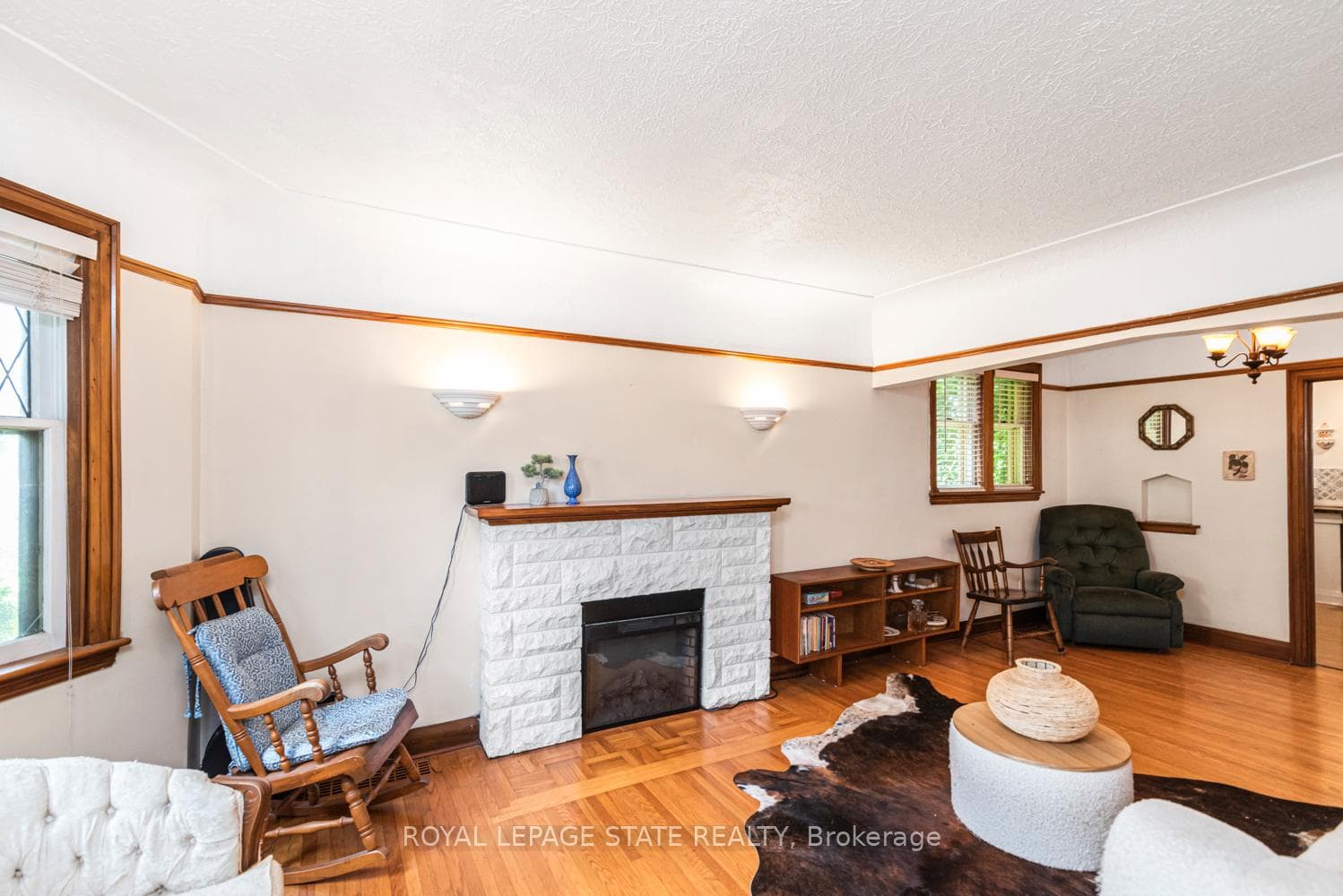 52 Cameron Avenue photo 8