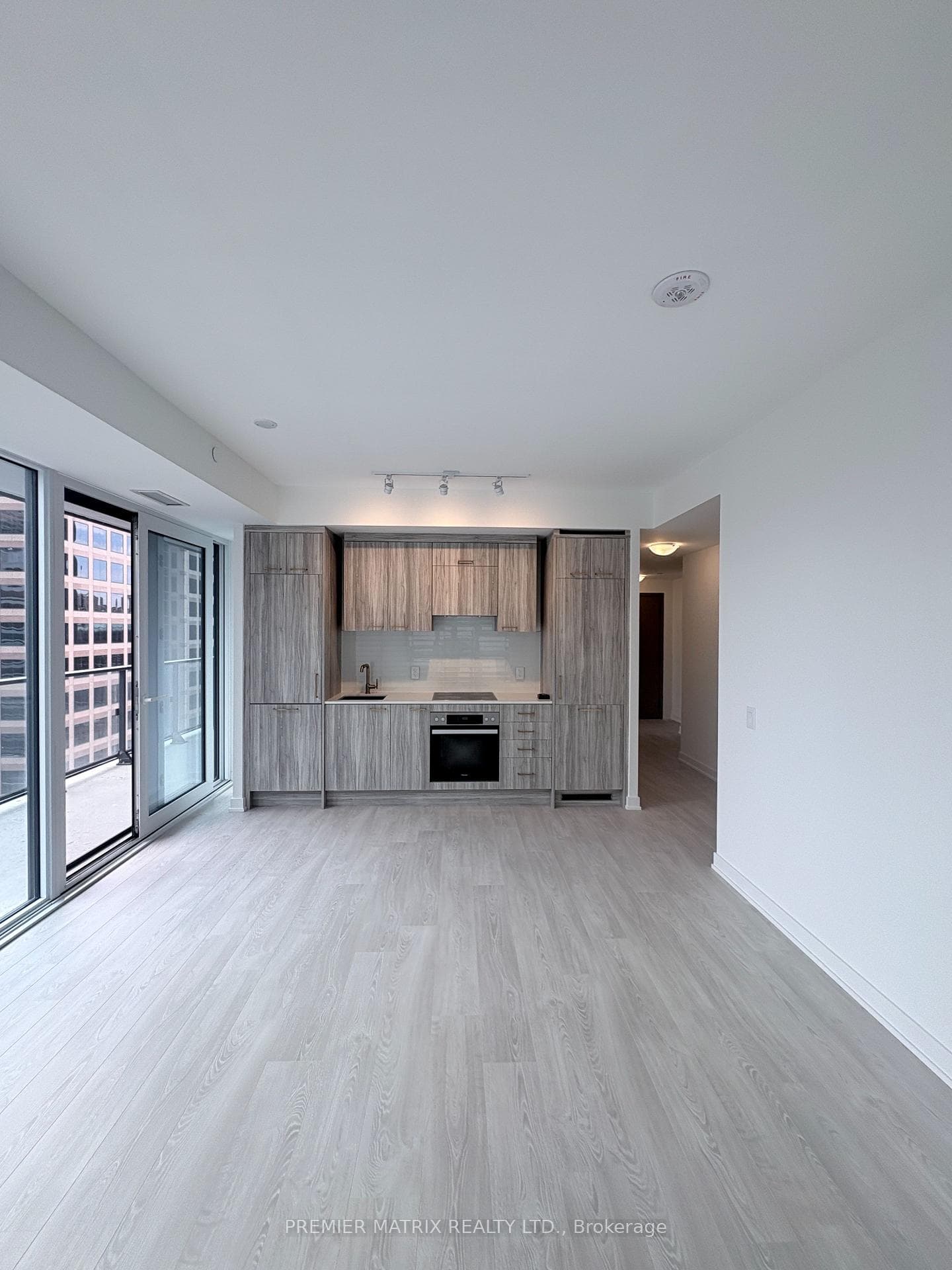 634 Church Street Unit 1403 photo 5