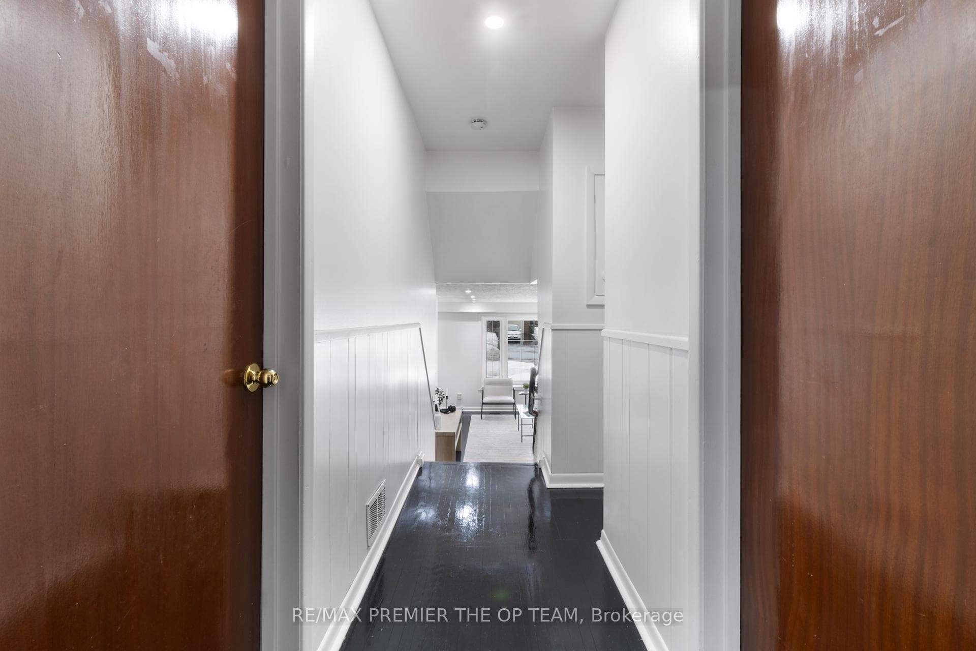 16 Brantwood Drive photo 29