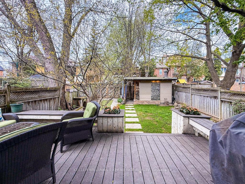 64 Barnesdale Avenue photo 48