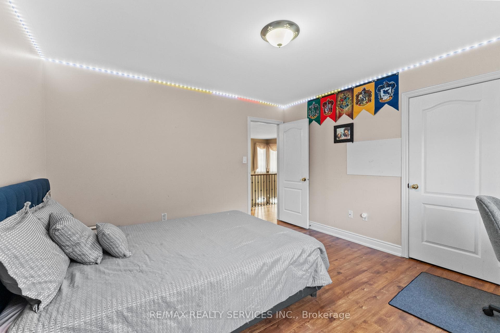 57 Lafayette Boulevard photo 38