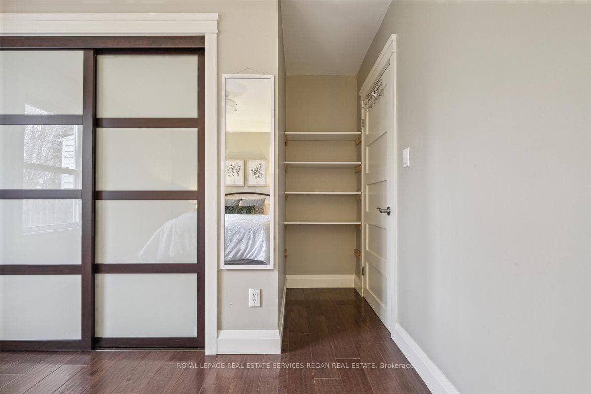 965 Kingsway Drive photo 21