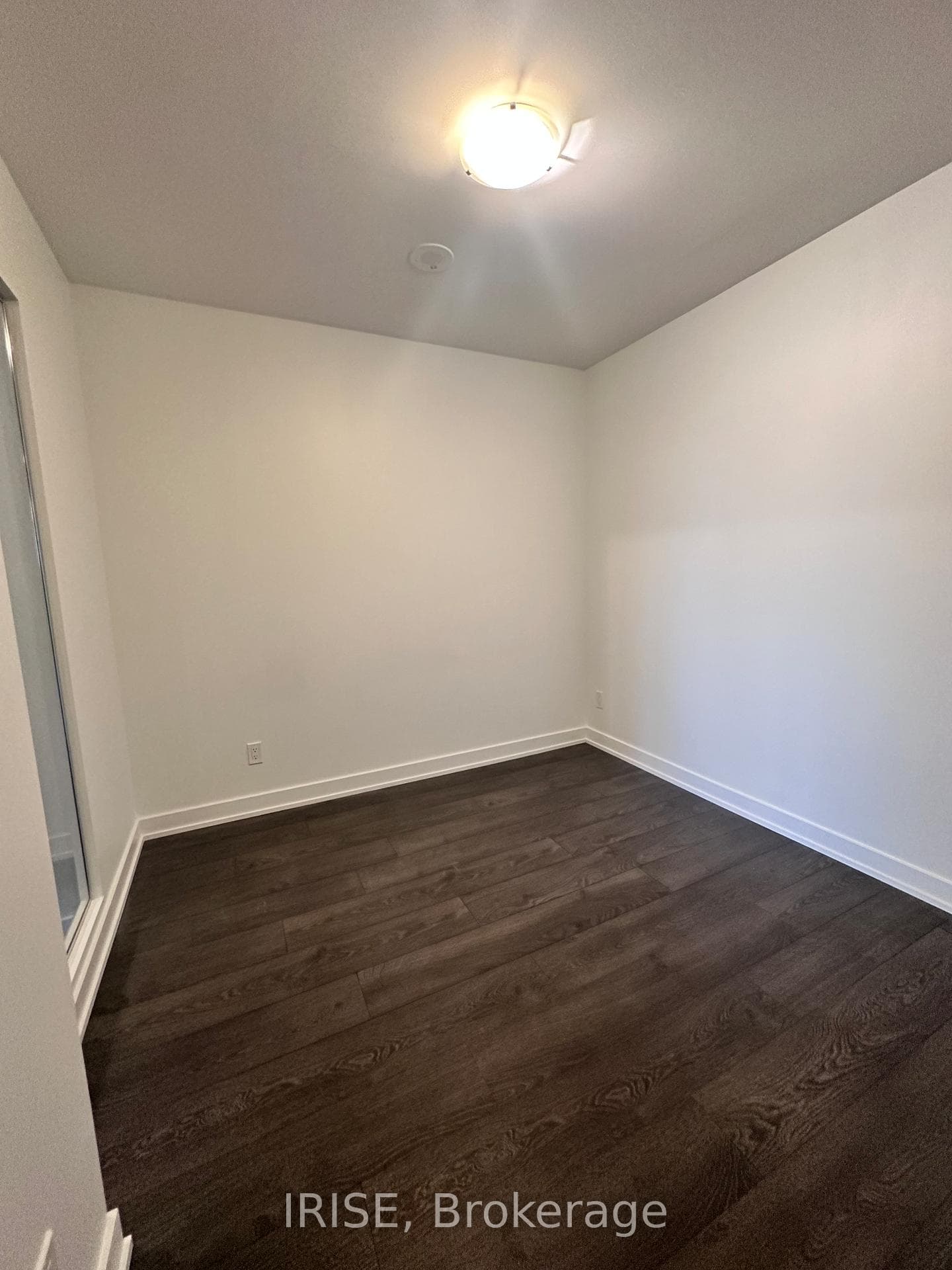 251 Manitoba Street Unit 324 photo 12